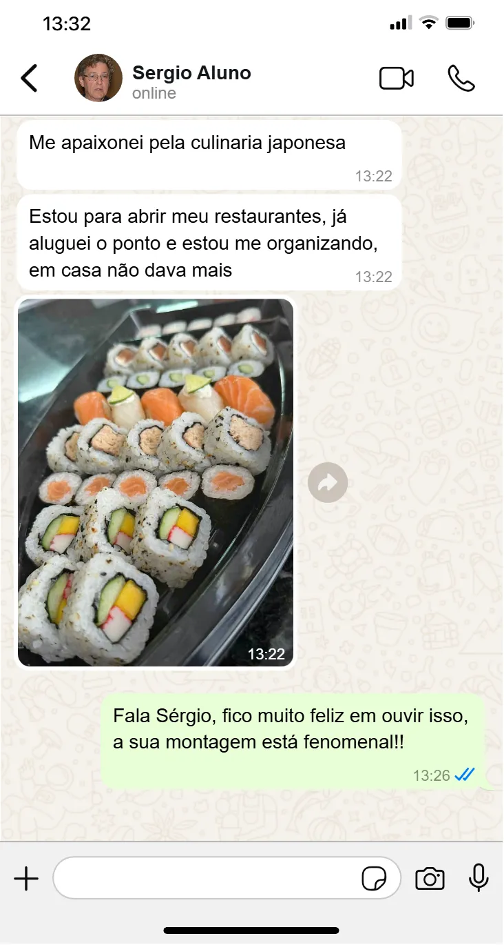 Sergio mostra um combinado e diz que está se organizando para abrir um restaurante, com o ponto já alugado.